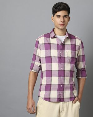 Levi's Men Checked Slim Fit Shirt Styleperfect for casual or smart-casual looks."