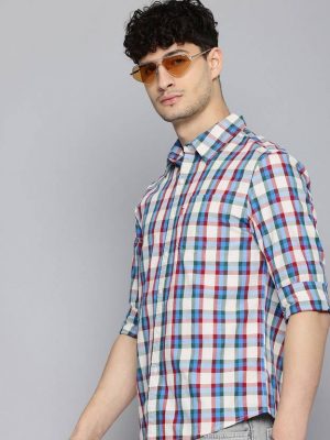 Levis Men Regular Fit Printed Spread Collar Casual Shirt