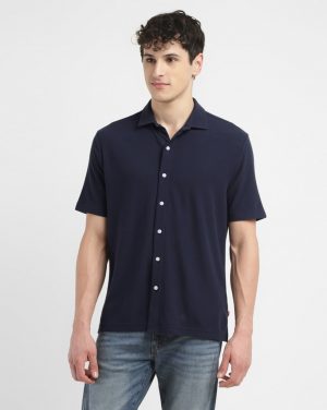 Levi's Men Ribbed Slim Fit Shirt premium fabrics and iconic styleperfect for casual or smart-casual looks."