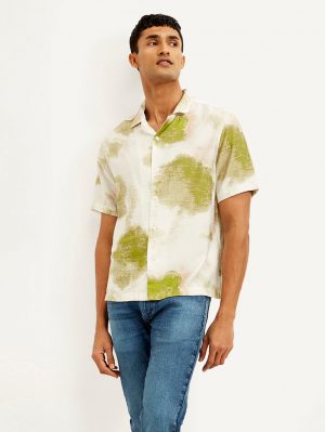 Levi's Men's Resort Collar Abstract Relaxed Fit Shirt