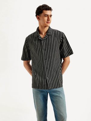 Levi's Men's Resort Collar Striped Relaxed Fit Shirt