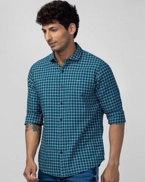 Spykar Checked Slim Fit Shirt with Spread Collar