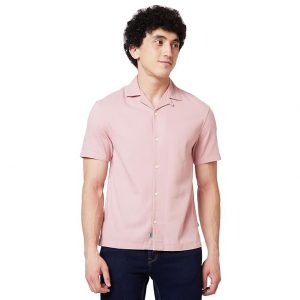 Spykar Men Relaxed Fit Fit Solid Lapel Collar Casual Shirt