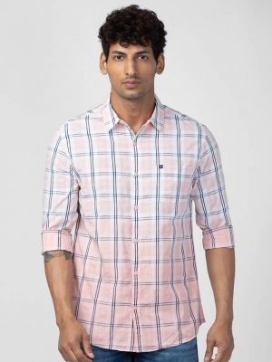 Spykar Men Slim Fit Checkered Spread Collar Casual Shirt