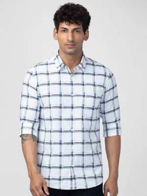 Spykar Men Slim Fit Checkered Spread Collar Casual Shirt