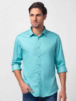 Spykar Men Slim Fit Solid Casual Shirt