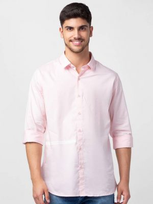Spykar Men Slim Fit Solid Spread Collar Casual Shirt