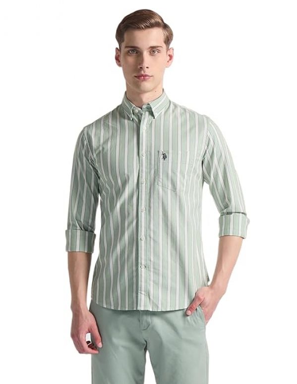 U.S. POLO ASSN.Men Striped Tailored Fit Shirt with Patch Pocket